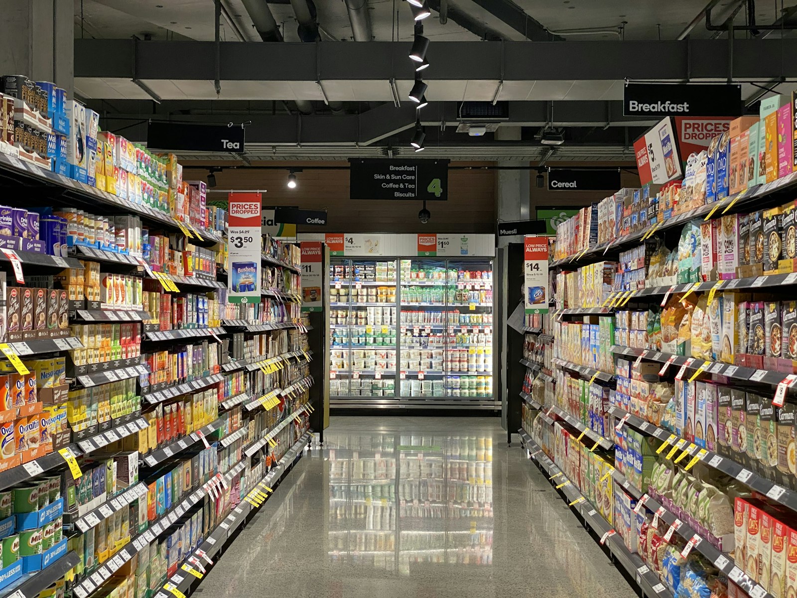Specialty foods and brand-name grocery items